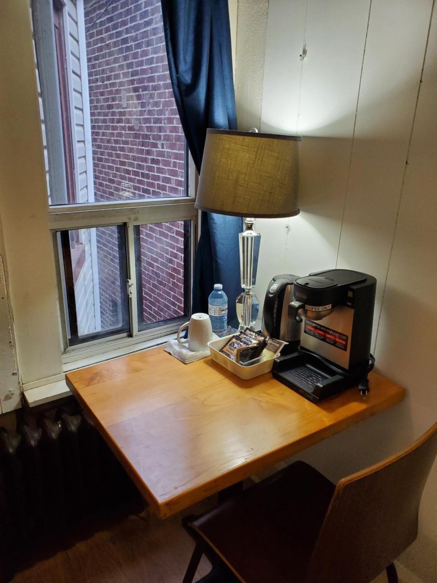 Little Italy Guest house *